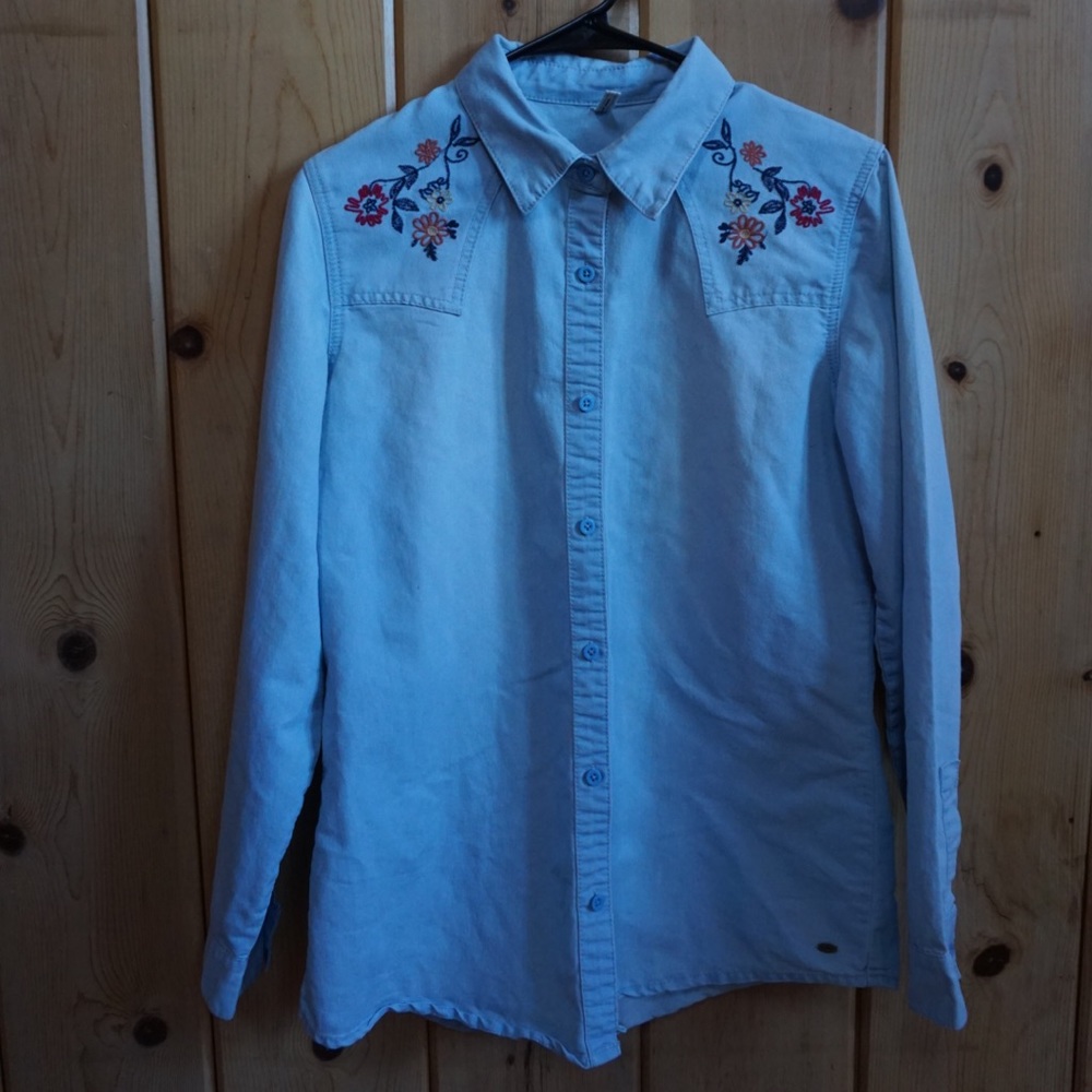 O’Neill Button Down